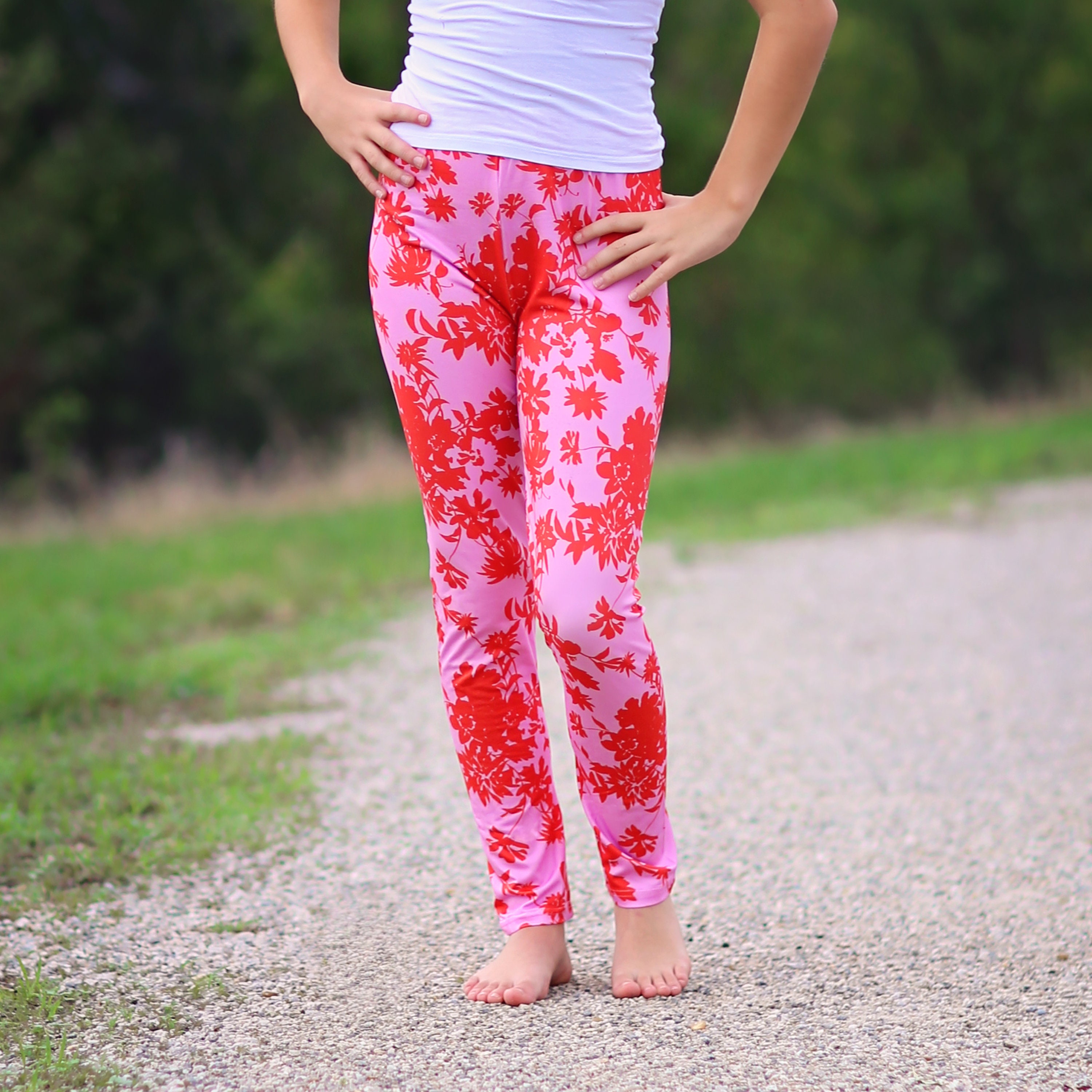 Girls Pink and Red Floral Leggings Pink Pants, Flower Leggings, Flower  Pants, Fall Leggings, Red Pants, Pink Flower Pants, Flowers, Floral 