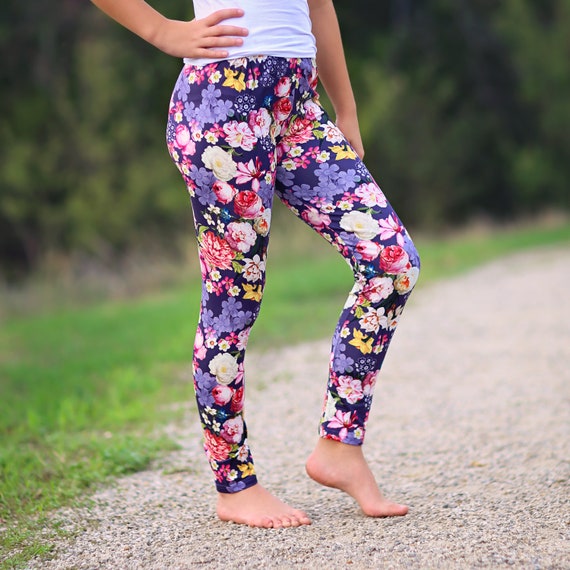 Girls Lavender and Pink Roses Leggings Pink Pants, Flower Leggings, Flower  Pants, Roses Leggings, Purple Pants, Lavender Pants, Flowers -  Canada