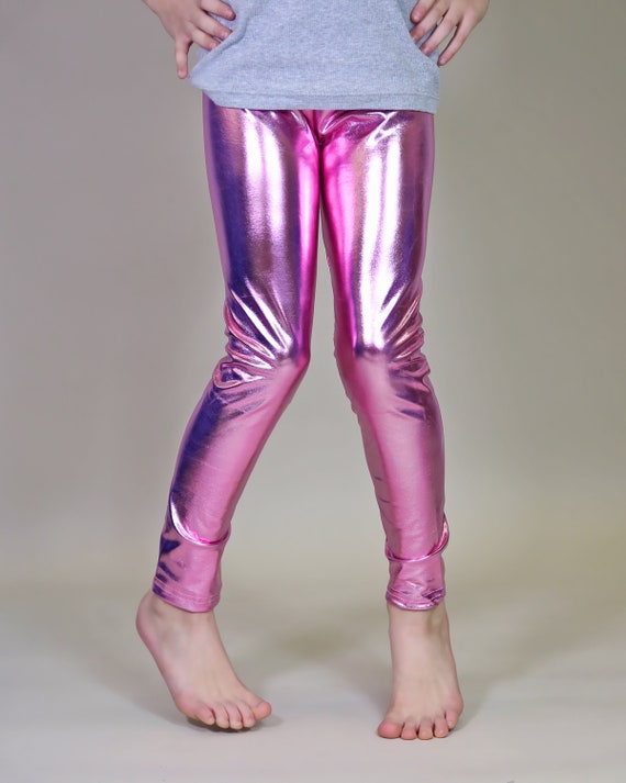 Metallic 2025 leggings outfit