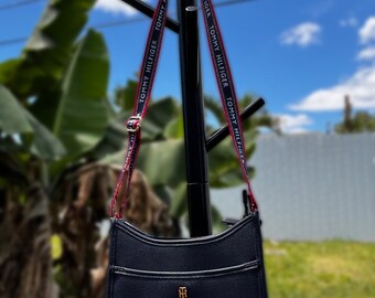 Tommy hilfiger purses red white and blue hotsell