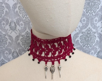 Red Bird Skull Crochet Choker, Gothic Choker, Steampunk Choker, Gothic Jewelry, Victorian Noir, Dark Romantic,  Vampire Choker, Halloween