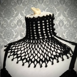 Lace Crochet Choker,Victorian Mourning Choker, Steampunk Choker, Gothic Victorian. Victorian Noir, Vampire, Black Beaded Lace Crochet Choker