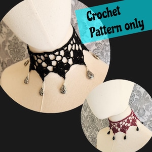 Puede incluir: Patrón de crochet solamente. Dos gargantillas de crochet, una negra y otra roja, con detalles plateados y negros.