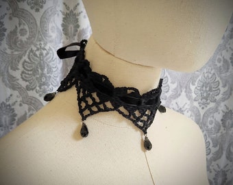 Black Lace Crochet Choker,  Victorian Mourning Collar,  Steampunk,  Victorian Choker, Wedding Choker, Gothic Choker, Romantic Goth, Bridal