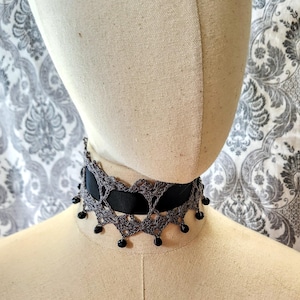Lace Crochet Beaded Choker,  Victorian Gothic,  Wedding Choker,  Steampunk Choker,  Victorian Collar, Faerie, Bridal Necklace, Lace Choker