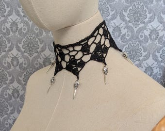 Black Bird Skull Crochet Choker, Gothic Choker, Steampunk Choker, Gothic Jewelry, Victorian Noir, Dark Romantic,  Vampire Choker, Halloween