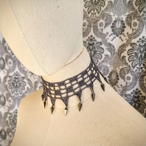 Gothic Lace Crochet Choker, Victorian Gothic, Steampunk Choker, Gothic Jewelry, Victorian Noir, Dark Romantic,  Vampire Choker, Beaded