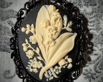 Floral Brooch, Lily Pin, Flower Cameo Pin, Victorian Cameo Brooch, Hat Pin, Lapel Pin, Steampunk Cameo Brooch,  Shawl Pin, Flower Jewelry
