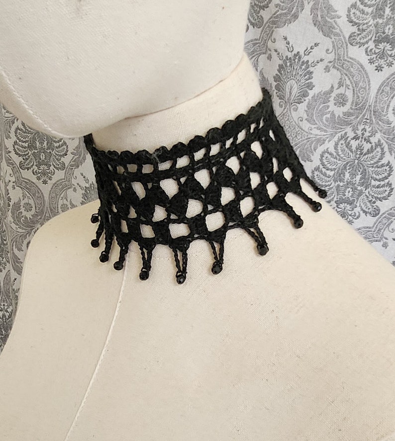 GOTHIC CROCHET PATTERN, Beaded Choker Pattern, Lace Choker Pattern, Goth Choker Pattern, Wedding Choker, Victorian Steampunk Crochet Pattern image 2