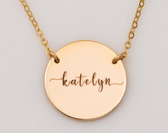 Engraved Disc Pendant Necklace, Personalized Name, Dainty Circle Charm Necklace, Gift for Her, Bridesmaid