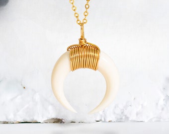 Double Horn Necklace, Gold Crescent Moon Necklace, Silver Tusk Necklace, Bone Horn Necklace / Layering Boho Necklace, Upside Down Moon