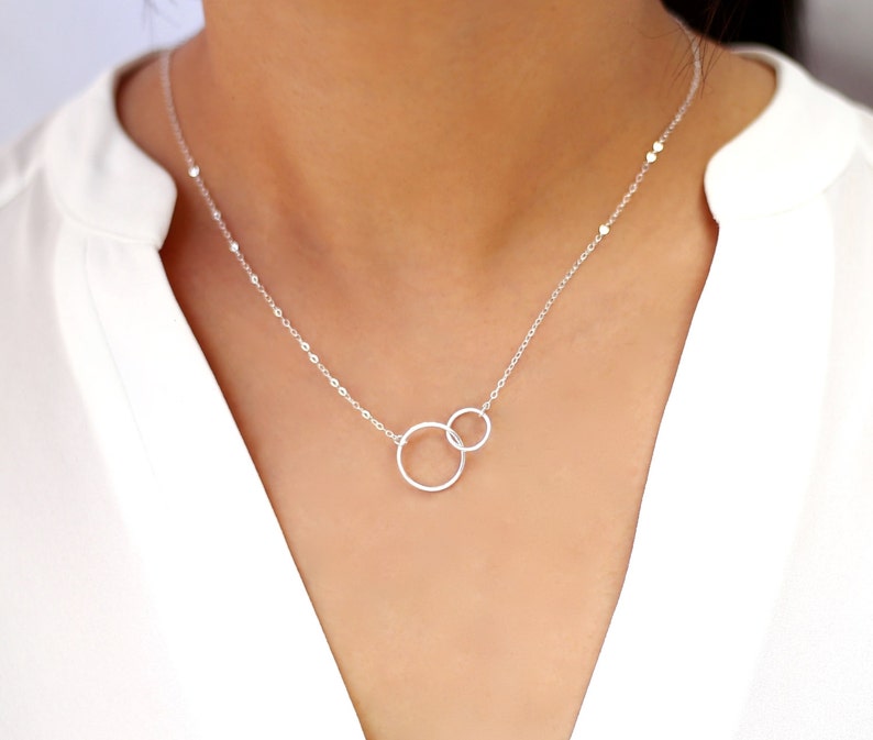 Interlocking Circle Necklace Double Circle Pendant Necklace Etsy