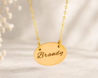 Collier ovale personnalisé, Collier prénom personnalisé, Collier initiale gravée, Cadeau minimaliste pour maman, Collier fille, Cadeau pour elle
