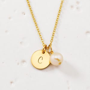 Initial Pendant Pearl Necklace / Customized Monogram Necklace / Silver or Rose Gold Filled Jewelry Bridesmaid gifts, Mothers Necklace
