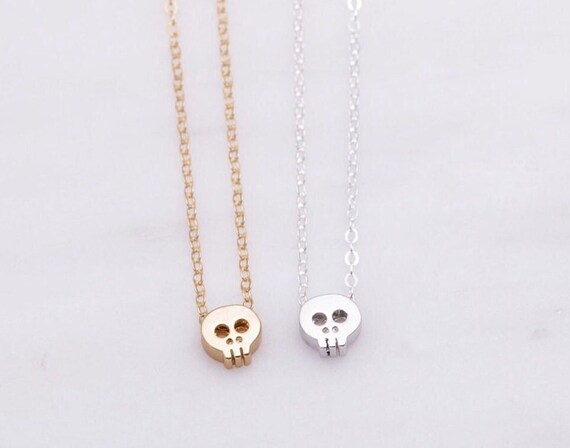 Sideways Skull Necklace  Dainty rose gold necklace, Cute necklaces for  girlfriend, Skull necklace