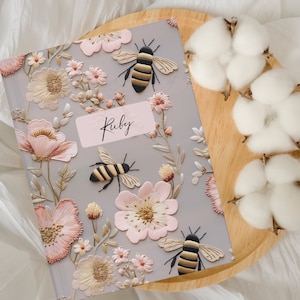 Journal personnalisé à couverture rigide Wildflower, carnet de noms personnalisé pour femme, meilleure amie, sœur, maman, amie