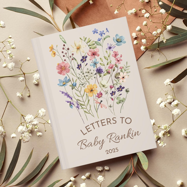 Anpassad gästbok för babyshower med vildblommor, brev till bebis, personlig dagbok, födelsedagsbrev, babyflicka, fjäril, vildblommig babyshower bild 1