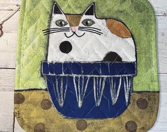 Calico cat in clay city pottery bowl  pot holder by Jenny Elkins - kitchen fashion - kitchen art - hostess gift