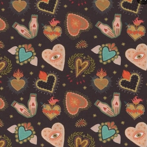 Puede incluir: Un patr&oacute;n sin costuras que presenta varios dise&ntilde;os de corazones estilizados. Los corazones son en tonos de rojo, naranja, amarillo, azul y verde, con detalles intrincados y adornos. El fondo es de color marr&oacute;n oscuro.