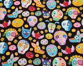 Tela Timeless Treasures de 2/3 de yarda, de algodón tejido con calaveras de azúcar, gatos, perros y corazones.