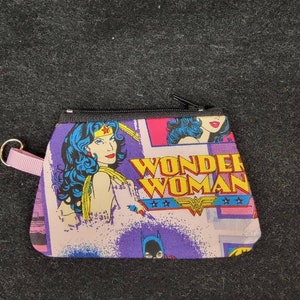 Wonder Woman Batgirl - Monedero con cremallera