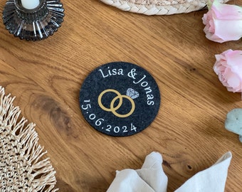 personalized felt coasters with names of guest and bride and groom + date, coasters personalized, guest gift reusable wedding