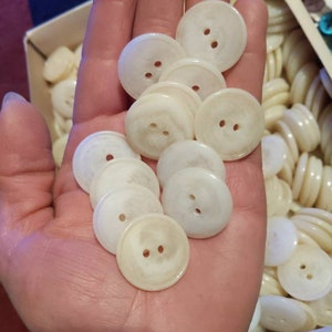 12 Large 1&quot; Buttons vintage cream 2 hole buttons for sewing or crafting coats sweaters decor 1 inch plastic shiny thick swirl