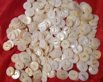 300 MOP 3/4" Buttons Beautiful vintage fish eye mother of pearl 2 hole buttons for sewing crafting knitting sweater 3/4 inch pearl buttons