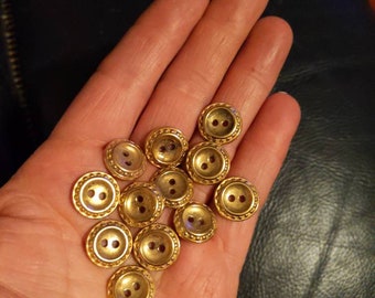Botones decorativos de metal dorado vintage de 2 agujeros para coser, hacer manualidades, abrigos, suéteres, decoración, juego de 12 botones de metal de 15 mm y 9/16"