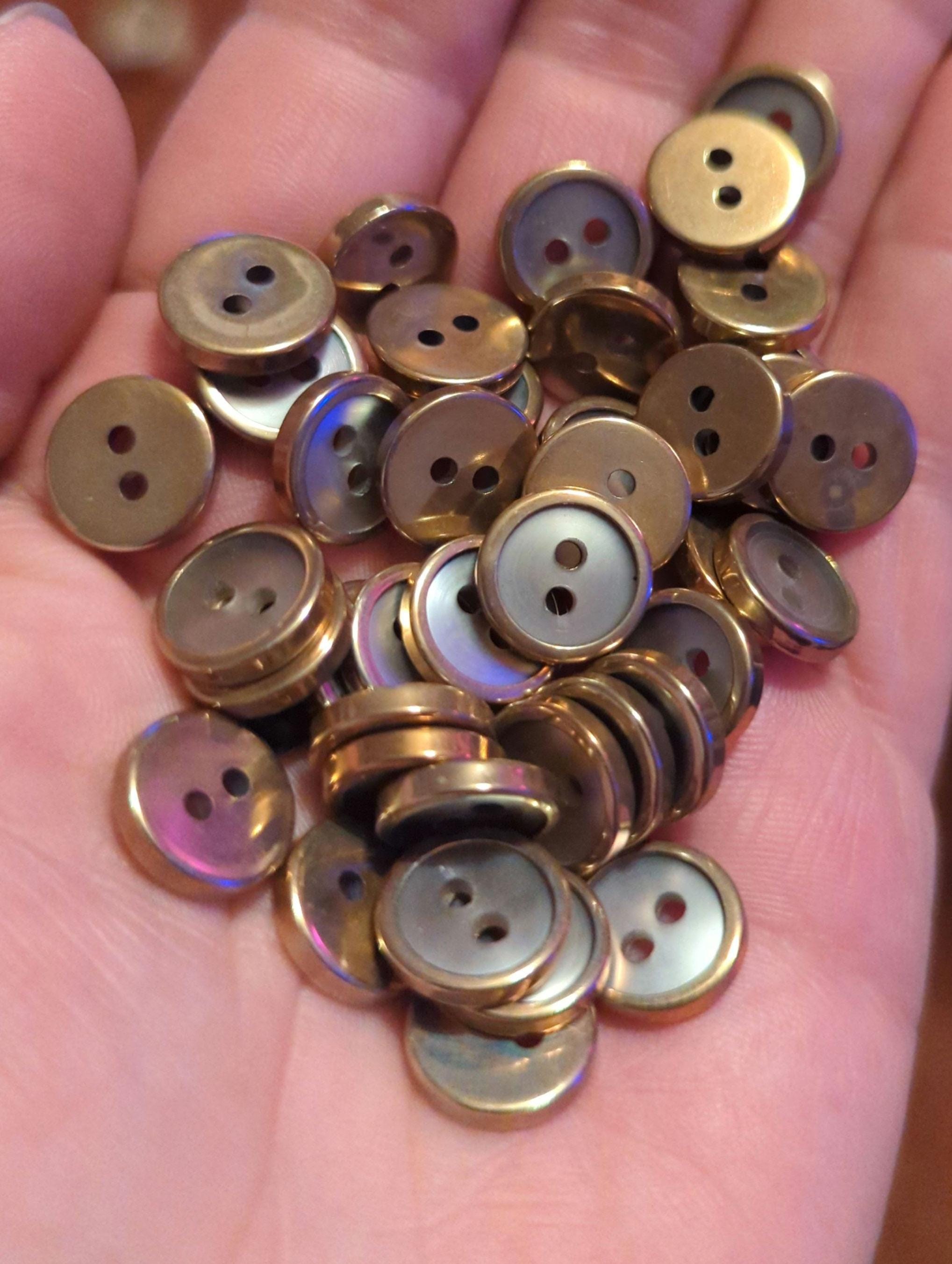 Boutons De Chemise Anciens Amaze Germany - Métal Doré Nacré - Référence F2 - Occasion