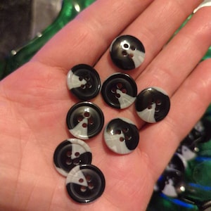 Gray & Black swirl work shirt Buttons vintage 4 hole buttons 5/8&quot; 16mm plastic resin 24L (144 pieces)
