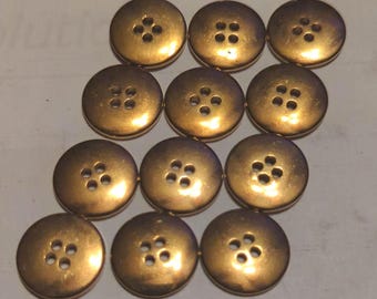 Lot De 7 Boutons Anciens En Métal Doré - Vintage, Décoration, Couture Ou Bricolage