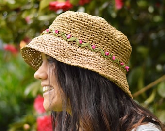 Raffia Sun Catcher Hat Crochet Pattern (American Terms)