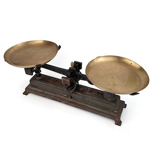 French Balance Scale 5 Kg, Force 5 Kg Weight Scale, Store Scale With Brass Plates, Kitchen Decor France, Mass Scale, Vintage Market Prop