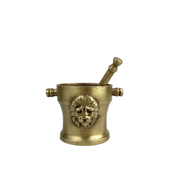 フランスアンティーク　ライオンハンドルの銀ボウル フランスアンティークライオンハンドルの銀ボウル