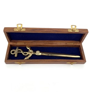 Abrecartas vintage de ancla de latón, en caja de madera original, diseño náutico, accesorio coleccionable de escritorio, regalo para marineros.