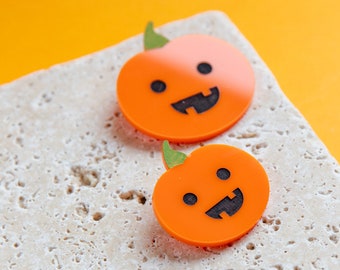 Happy Pumpkin Brooch - halloween brooch - halloween jewellery - spooky jewellery - jack o lantern brooch - statement brooch - laser cut