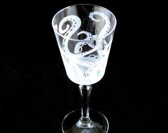 Octopus Tentacle Retro Cocktail Glass - Cthulhu - Squid - Cephalopod - Lovecraft - Custom Etched Glass Cocktail Stemware