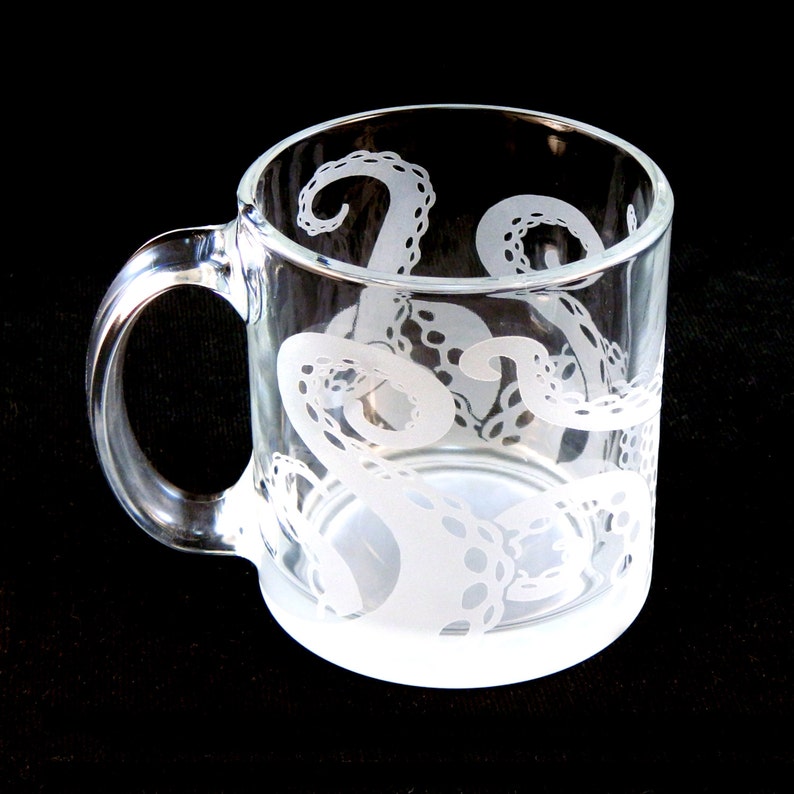 Mug pieuvre Cthulhu calmar Kraken Lovecraft céphalopodes Mug tentacules personnalisé gravé en verre image 4