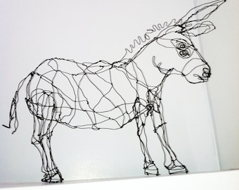 18-inch Donkey-Wire Drawing Sculpture Art