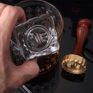 Sello de hielo de latón y sellos de logotipo personalizados para bares, sellos con diseño de hierro e iniciales de la marca Ice Cube, regalos únicos y perfectos ideales para él.