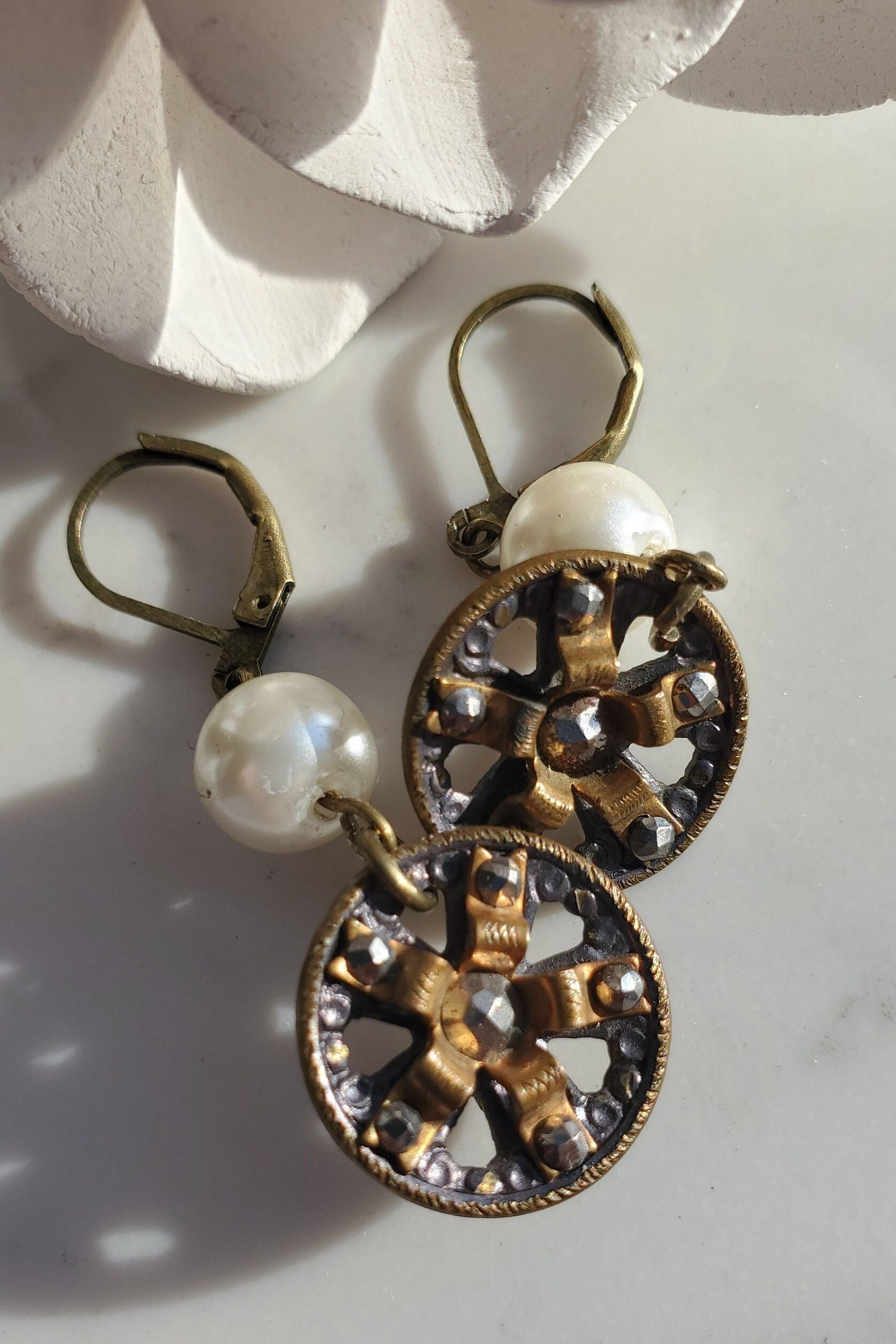 Grandmothers Buttons