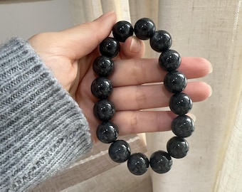 Bracciale in giadeite nera da 13,5 mm / Perle di giada Wuji naturale / Elasticizzato unisex / Regalo di gioielli vistosi