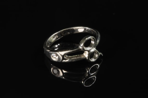 Our handmade 14K white gold ladies pinkie 'scissor ring ©', hairstylist gift, barber shears, seamstress, gift for her