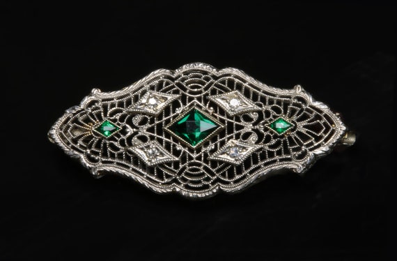 Vintage filigree art deco 14K white gold diamond and chatham emerald brooch, collectible jewelry, feminiine gifr for her