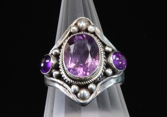 Vintage faceted and cabochon Amethyst sterling silver ring