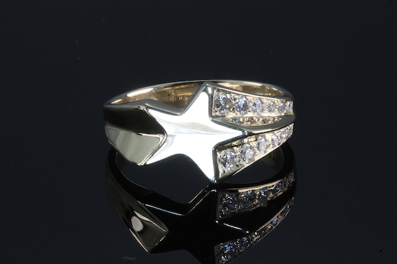 Handmade 14K yellow gold and .25 ctw diamond shooting star ring, twinkle twinkle, sparkles, star struck, fine jewelry