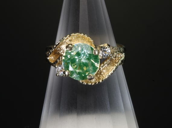 Vintage green spinel 14K yellow gold ring, unique manmade gemstone