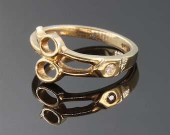 Handmade Ladies Pinkie Scissor Ring© with Diamond, 14K yellow gold shears, hairdresser, hair stylist, beautician, seamstress, gift for her