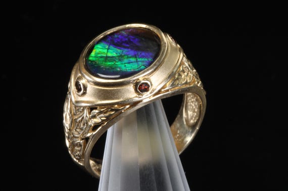 Vintage Ammolite and garnet 14K yellow gold ring size 9 only